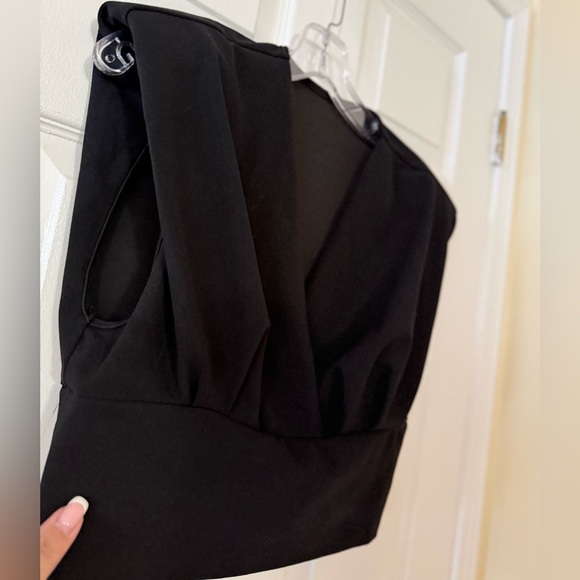 SHEIN Black V-Neck Blouse - Picture 3 of 5